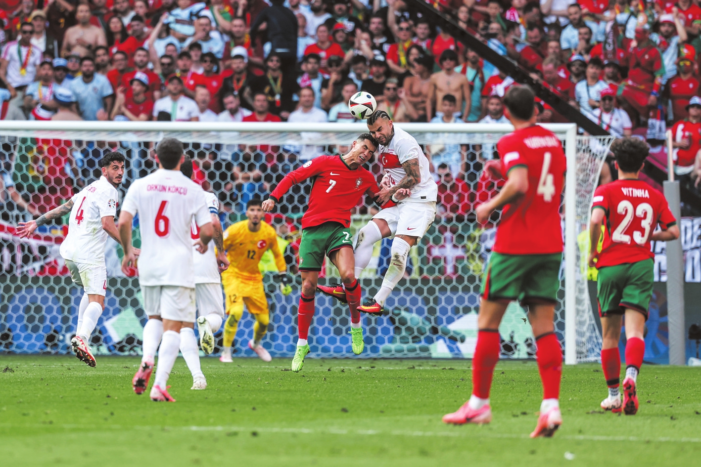 包含法国斩获比利时，晋级16强赛的词条