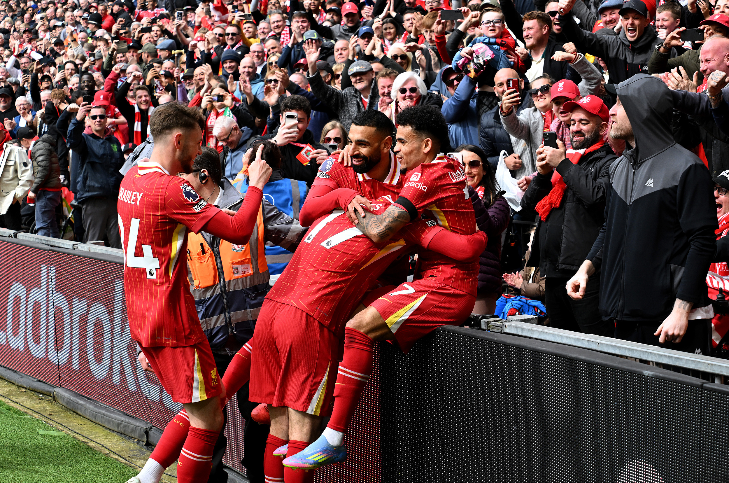 利物浦火力全开！英超赛场焦点战报！