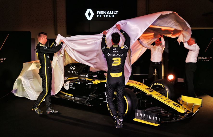 包含雷诺车队险胜威廉姆斯,拉塞尔带队取胜的词条 包含雷诺车队险胜威廉姆斯,拉塞尔带队取胜的词条