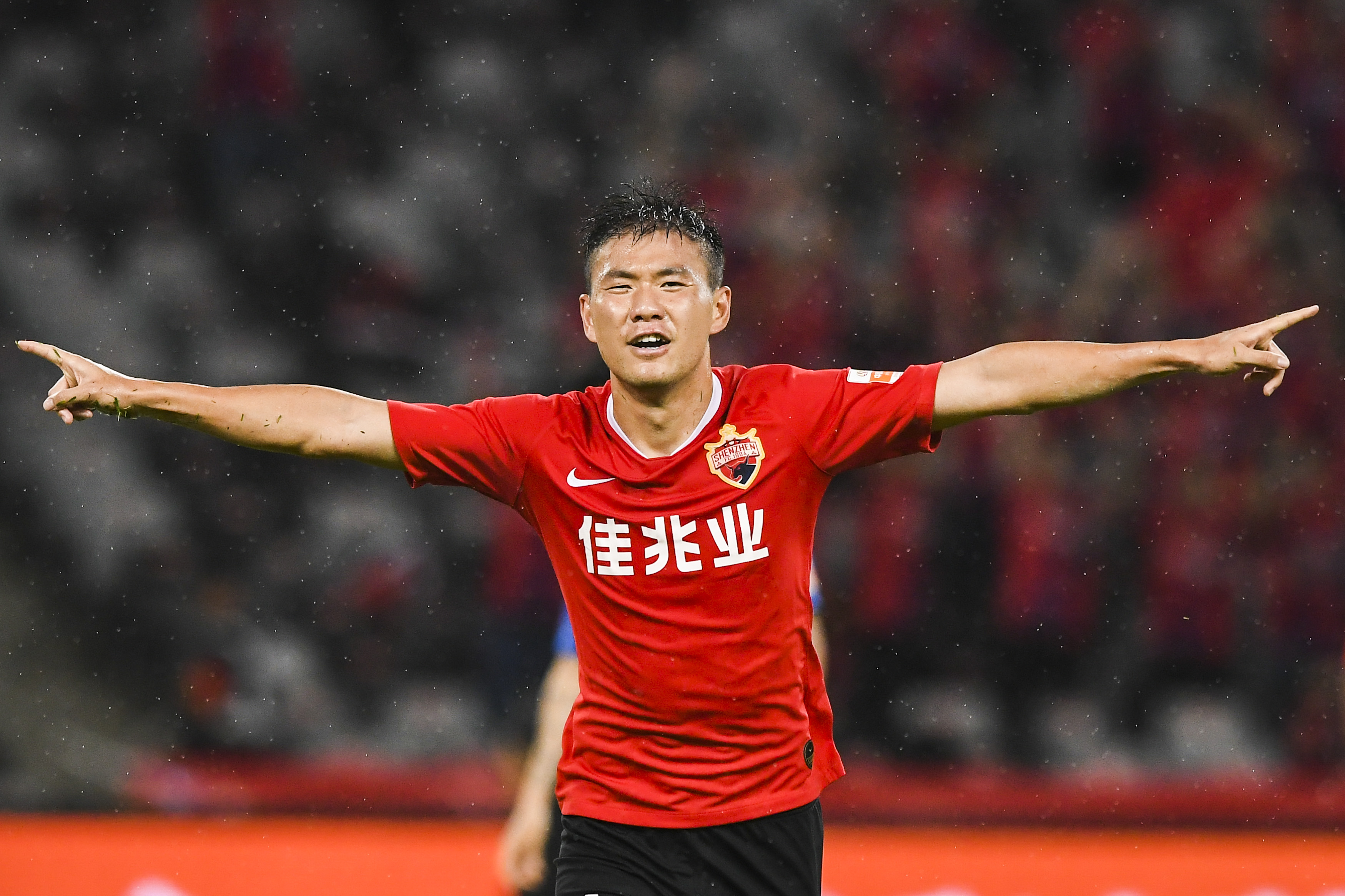 关于深圳队完胜江苏队，布伦森惊艳四座的信息